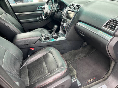 2016 Ford Explorer Sport