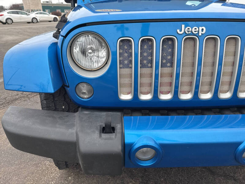 2016 Jeep Wrangler Unlimited Sahara