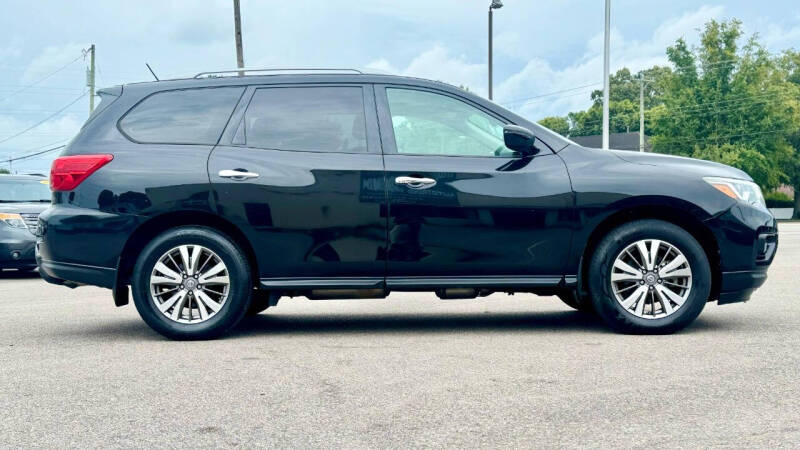 2018 Nissan Pathfinder S