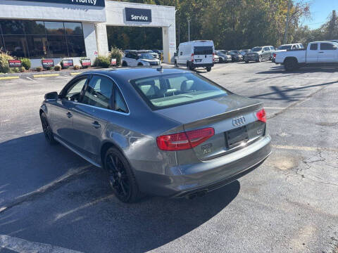 2016 Audi A4 2.0T quattro Premium