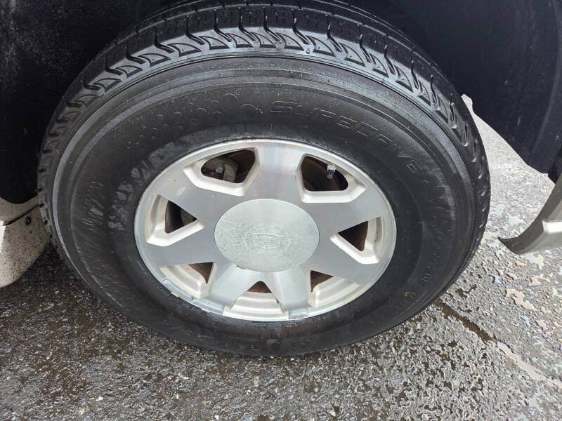 2004 Cadillac Escalade