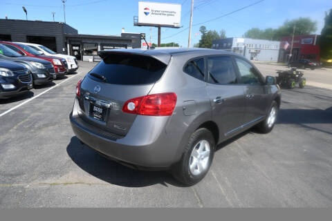 2013 Nissan Rogue S