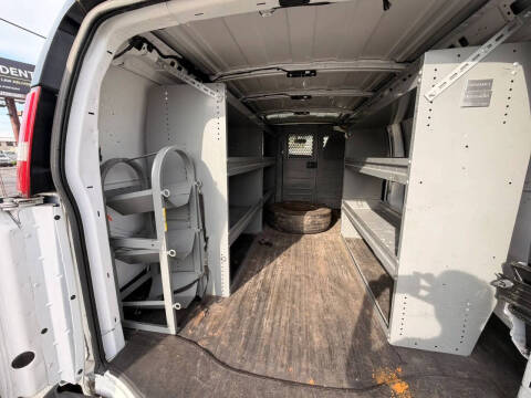 2015 GMC Savana 2500