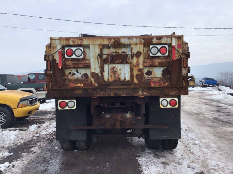 2000 Freightliner FL70
