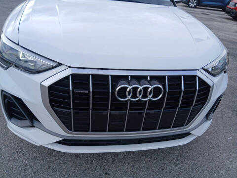 2021 Audi Q3 quattro S line Premium 45 TFSI