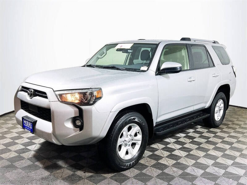 2024 Toyota 4Runner SR5