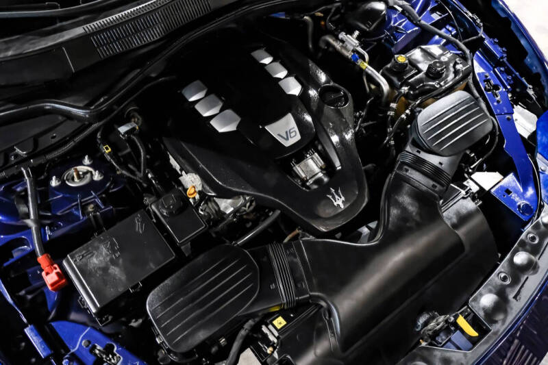 2015 Maserati Ghibli