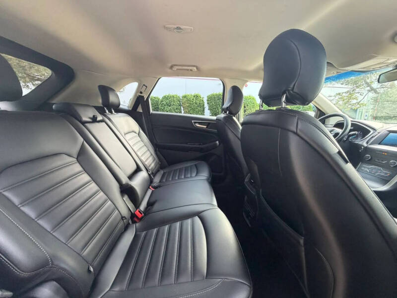 2019 Ford Edge SEL