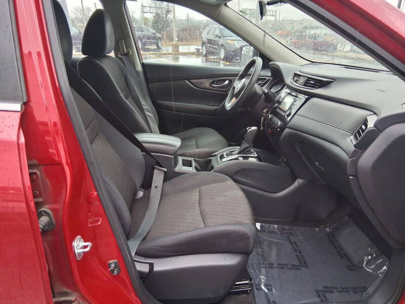 2017 Nissan Rogue S