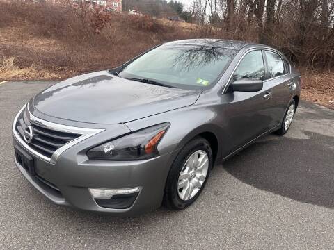 2015 Nissan Altima for sale at J & E AUTOMALL in Pelham NH