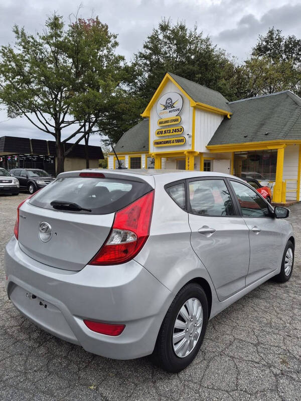 2016 Hyundai Accent SE