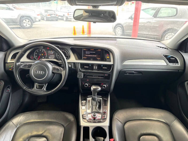 2016 Audi A4 2.0T quattro Premium