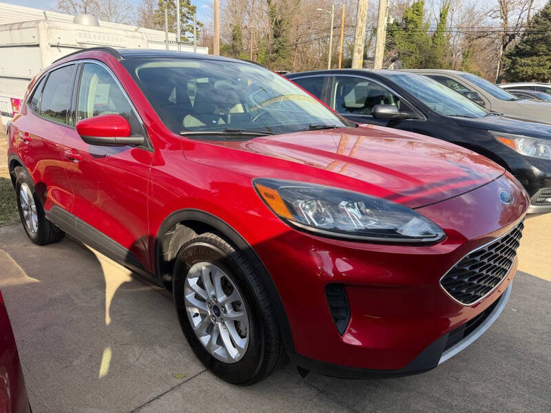 2020 Ford Escape SE's photo