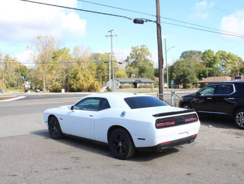 2016 Dodge Challenger SXT