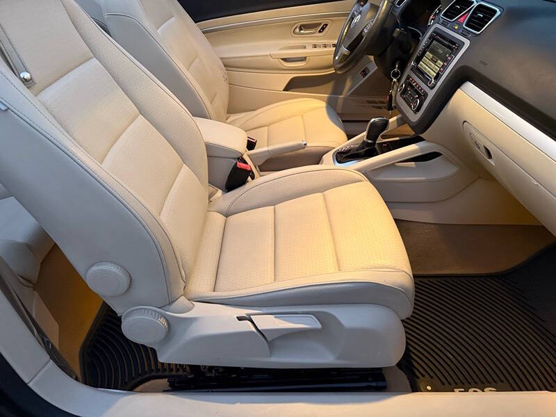 2012 Volkswagen Eos Komfort SULEV