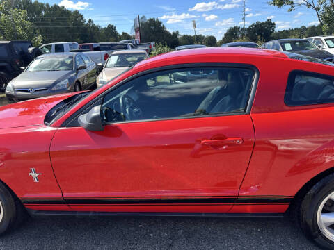 2008 Ford Mustang V6 Deluxe