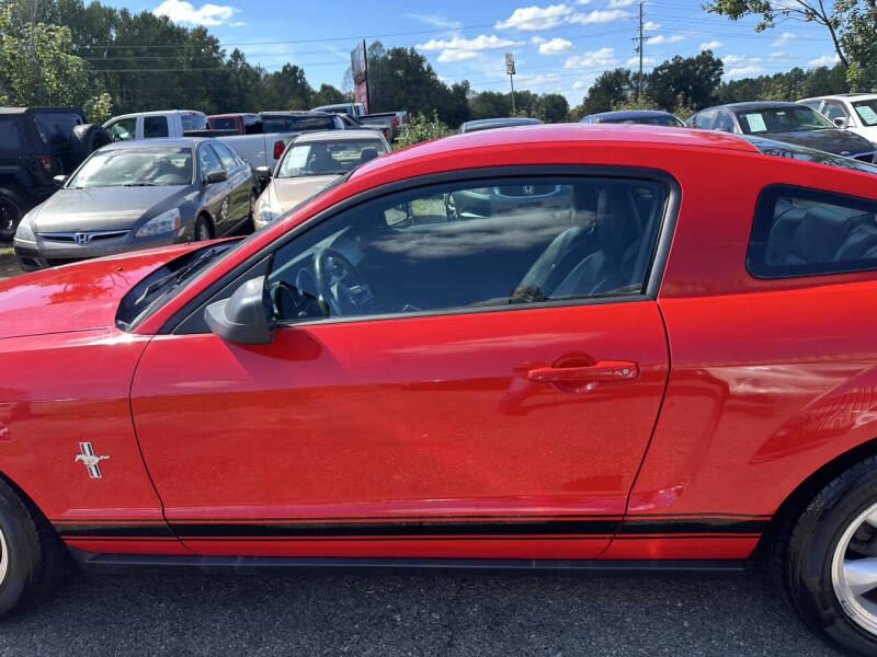 2008 Ford Mustang V6 Deluxe