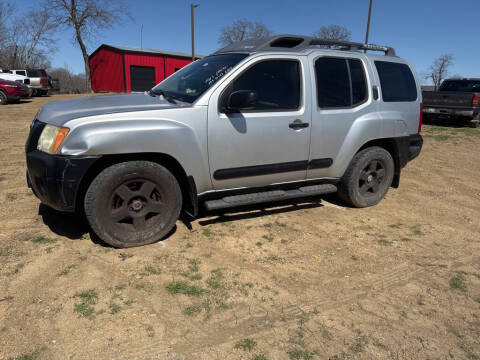 2006 Nissan Xterra for sale at LEE AUTO SALES in McAlester OK