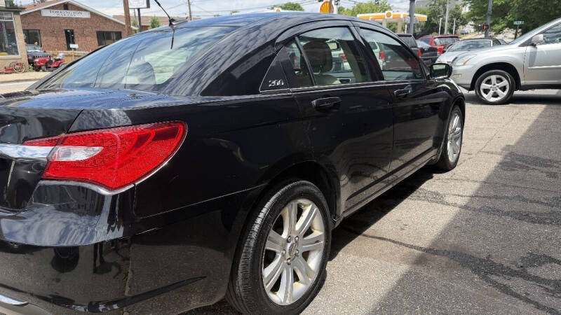2012 Chrysler 200 Touring