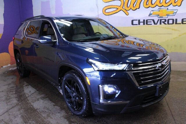 2023 Chevrolet Traverse LT Leather