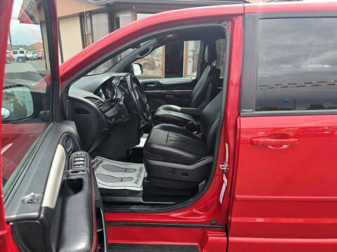 2012 Dodge Grand Caravan R/T