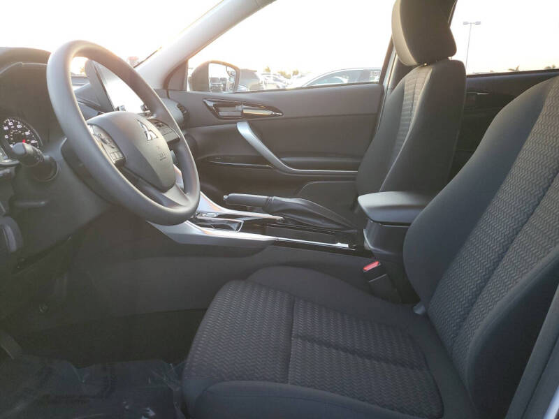 2026 Mitsubishi Eclipse Cross LE