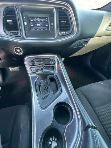 2015 Dodge Challenger SXT