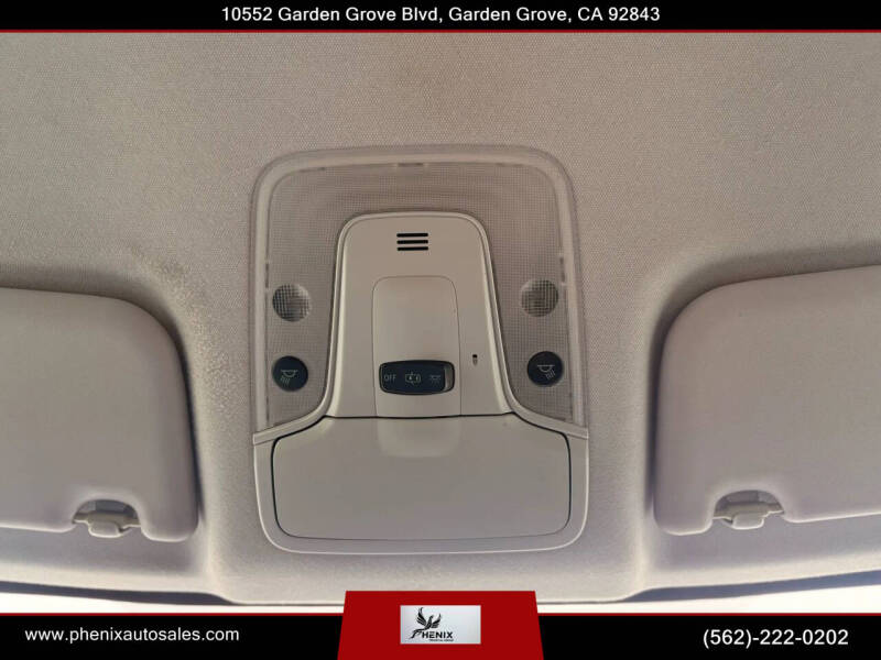 2016 Toyota Prius Two