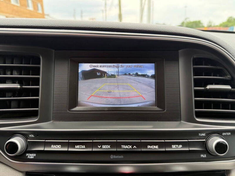 2020 Hyundai Elantra