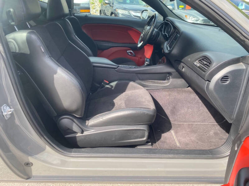 2017 Dodge Challenger GT