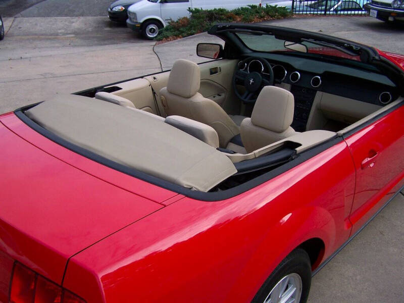 2007 Ford Mustang V6 Premium