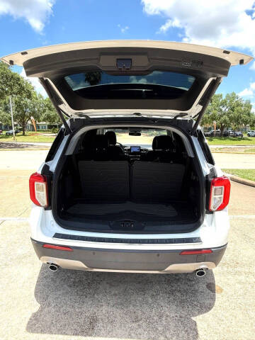 2022 Ford Explorer Limited