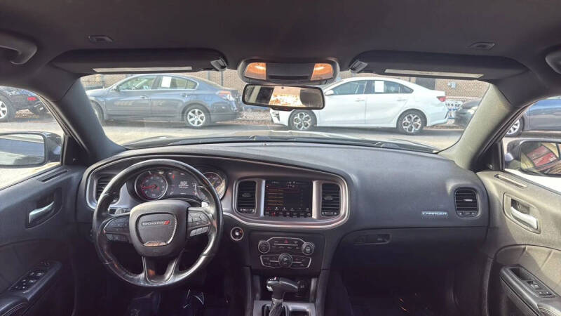 2019 Dodge Charger SXT