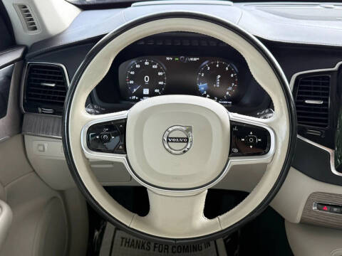2022 Volvo XC90 T6 Inscription 7-Passenger