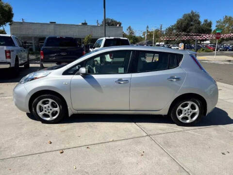 2011 Nissan LEAF