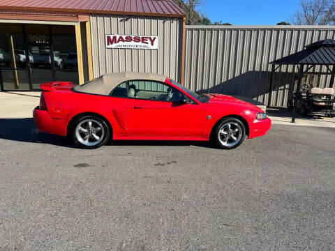 2004 Ford Mustang GT Deluxe