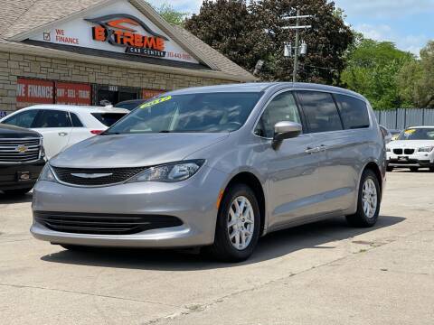 2017 Chrysler Pacifica for sale at Extreme Car Center in Detroit MI