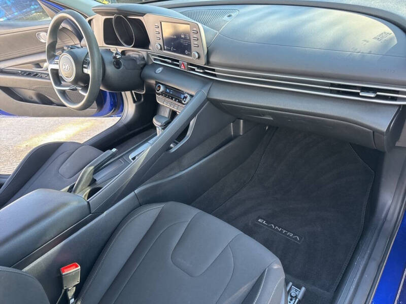 2021 Hyundai Elantra