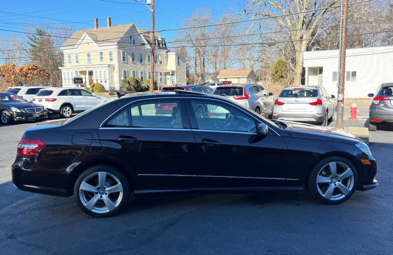 2011 Mercedes-Benz E-Class E350 Luxury photo 6