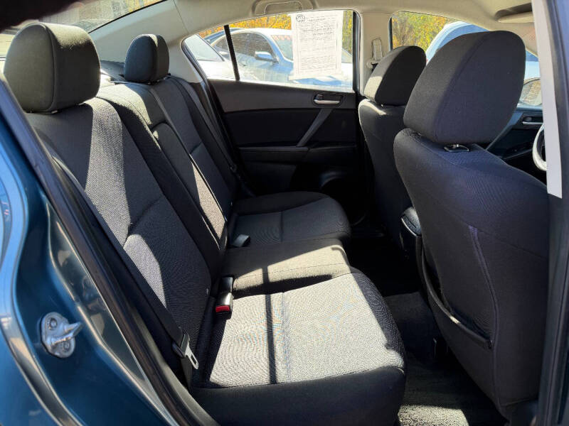 2010 Mazda MAZDA3 i Touring