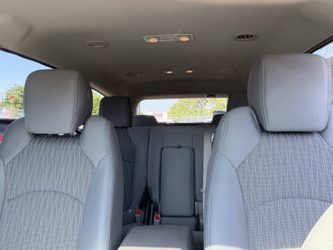 2017 Chevrolet Traverse LS