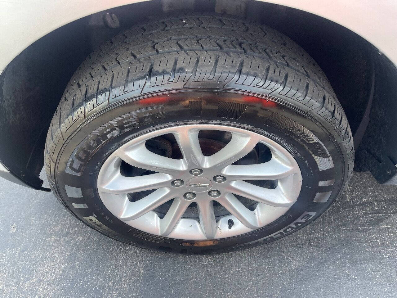 2013 LINCOLN MKX SUV / Crossover - $9,900