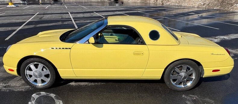 2002 Ford Thunderbird Deluxe