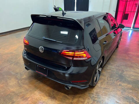 2019 Volkswagen Golf GTI S