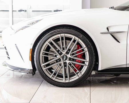 2026 Aston Martin Vantage Roadster