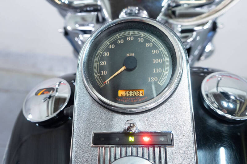 2004 Harley-Davidson Road King Classic