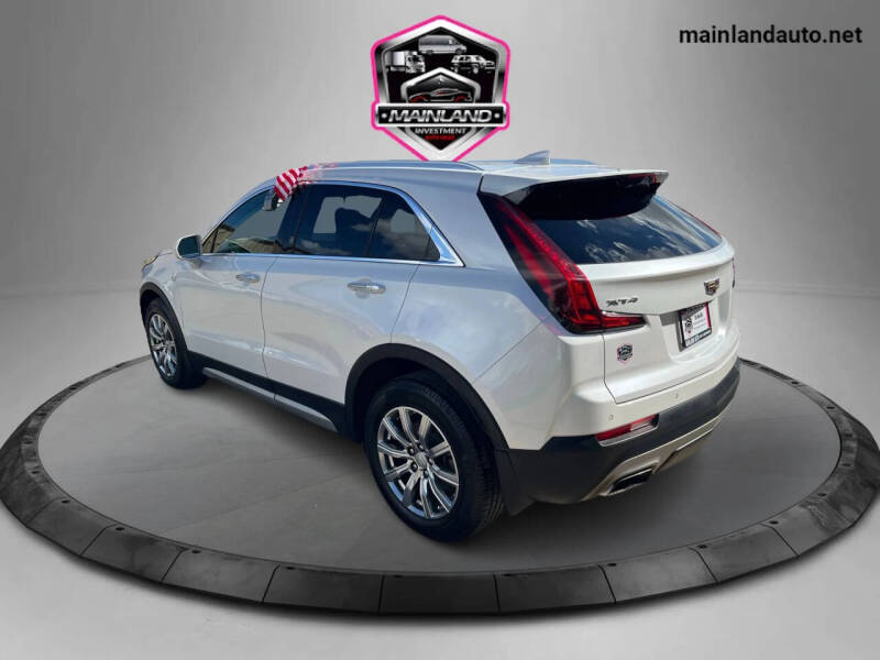 2019 Cadillac XT4 Premium Luxury