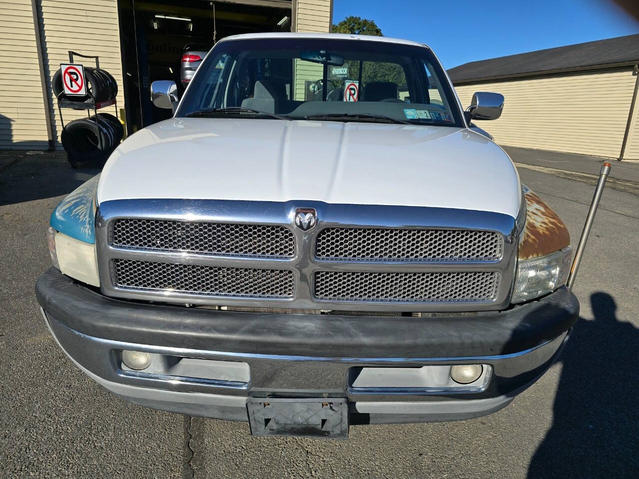 1996 Dodge Ram 1500 for sale at QUEENSGATE AUTO SALES in York, PA