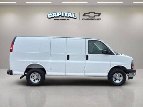 2025 Chevrolet Express 2500