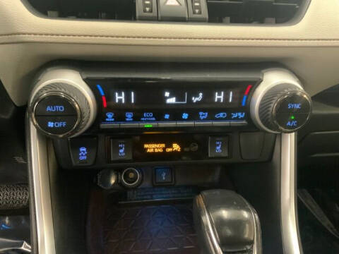 2020 Toyota RAV4 Limited